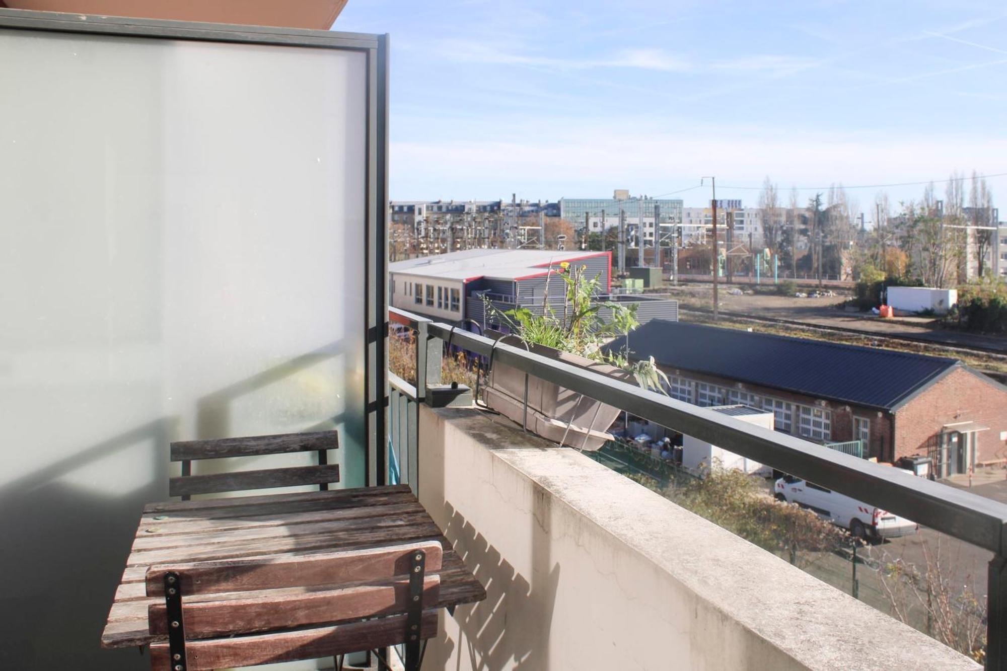 3-Rooms Apartment With Wifi And Balcony แซงต์-เดอนี ภายนอก รูปภาพ